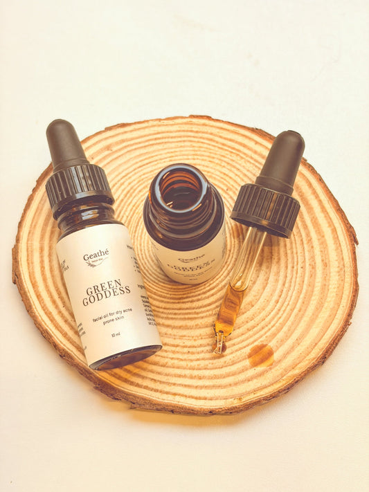 Face Oil made with 14 different plant oils for dry acne prone sensitive skin by Geathé, Bengaluru, India